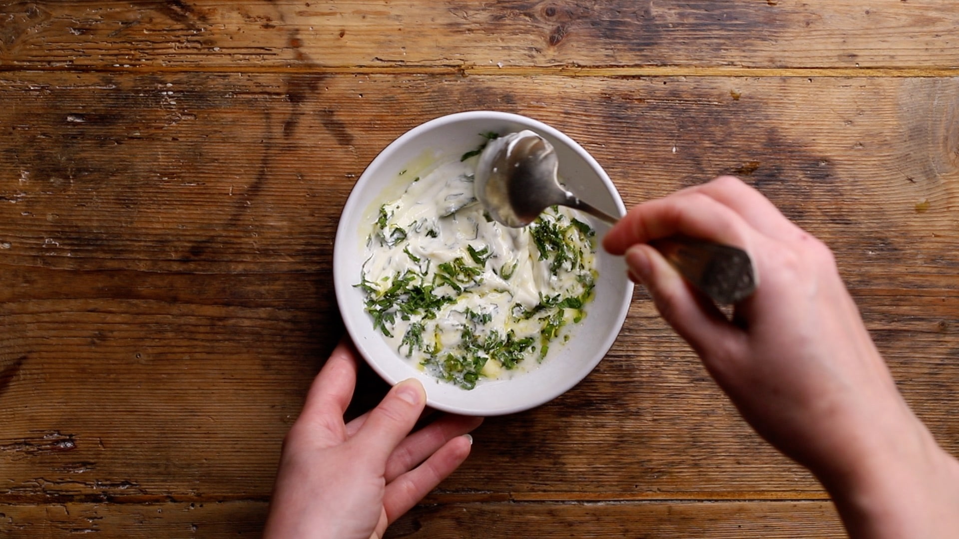 mix together yogurt, lemon juice, garlic granules and mint mix together yogurt, lemon juice, garlic granules and mint