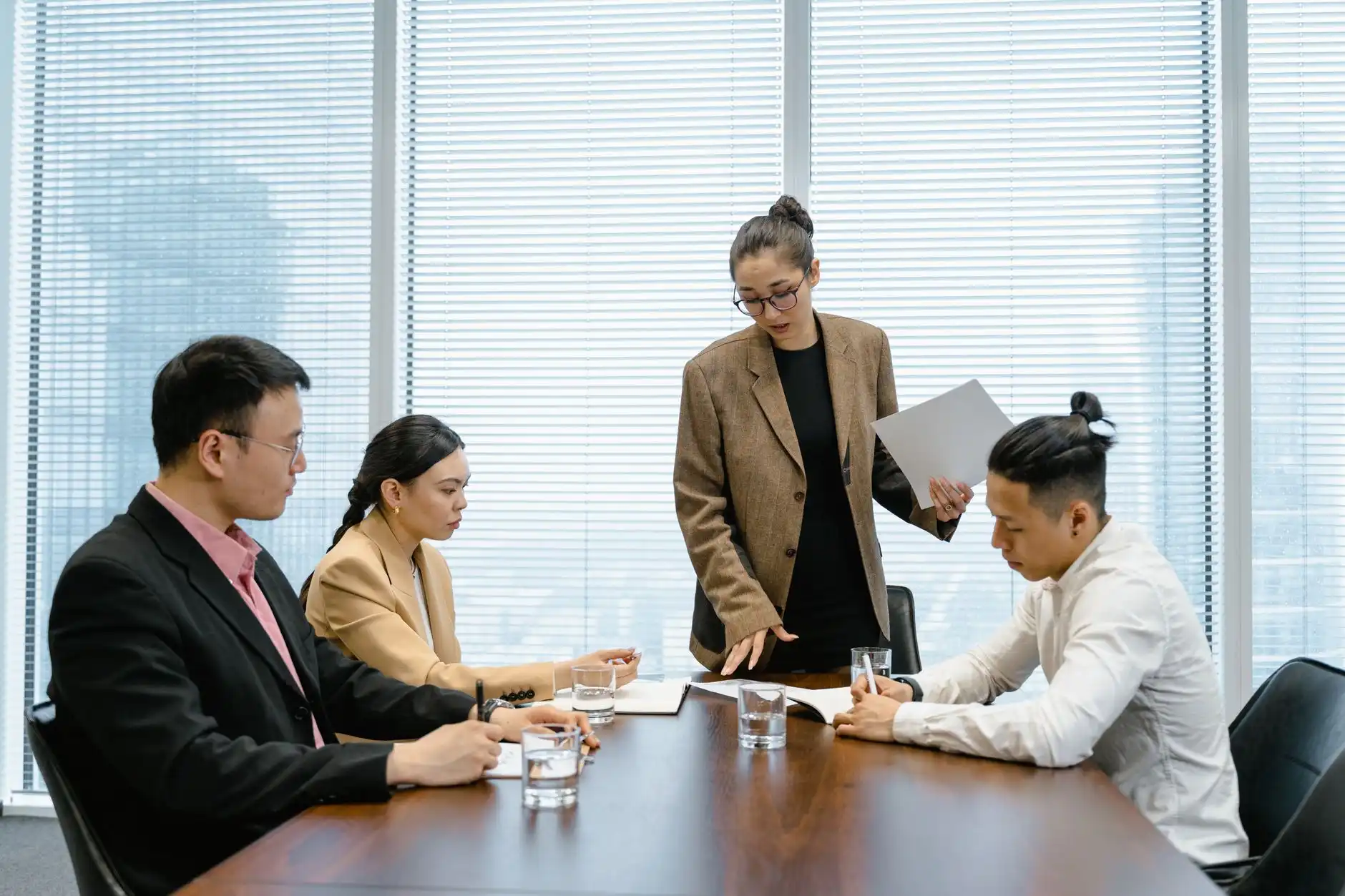 广告设计服务报价影响因素与成本控制方案