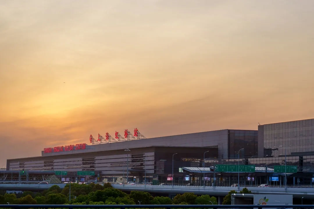 广告设计与包装设计协同服务：海口品牌形象一体化建设方案