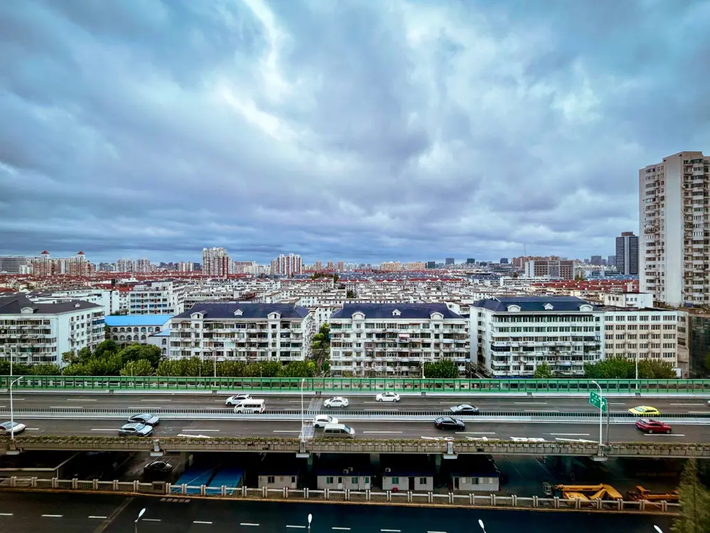 海口广告设计中VI视觉识别系统的构建要点与实施路径